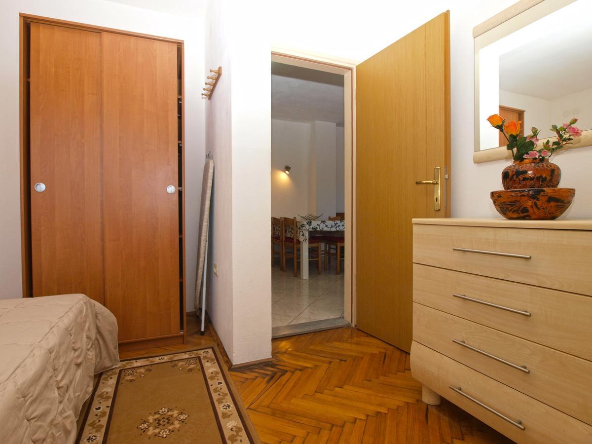 Apartments Mladen 1588 Pola Esterno foto
